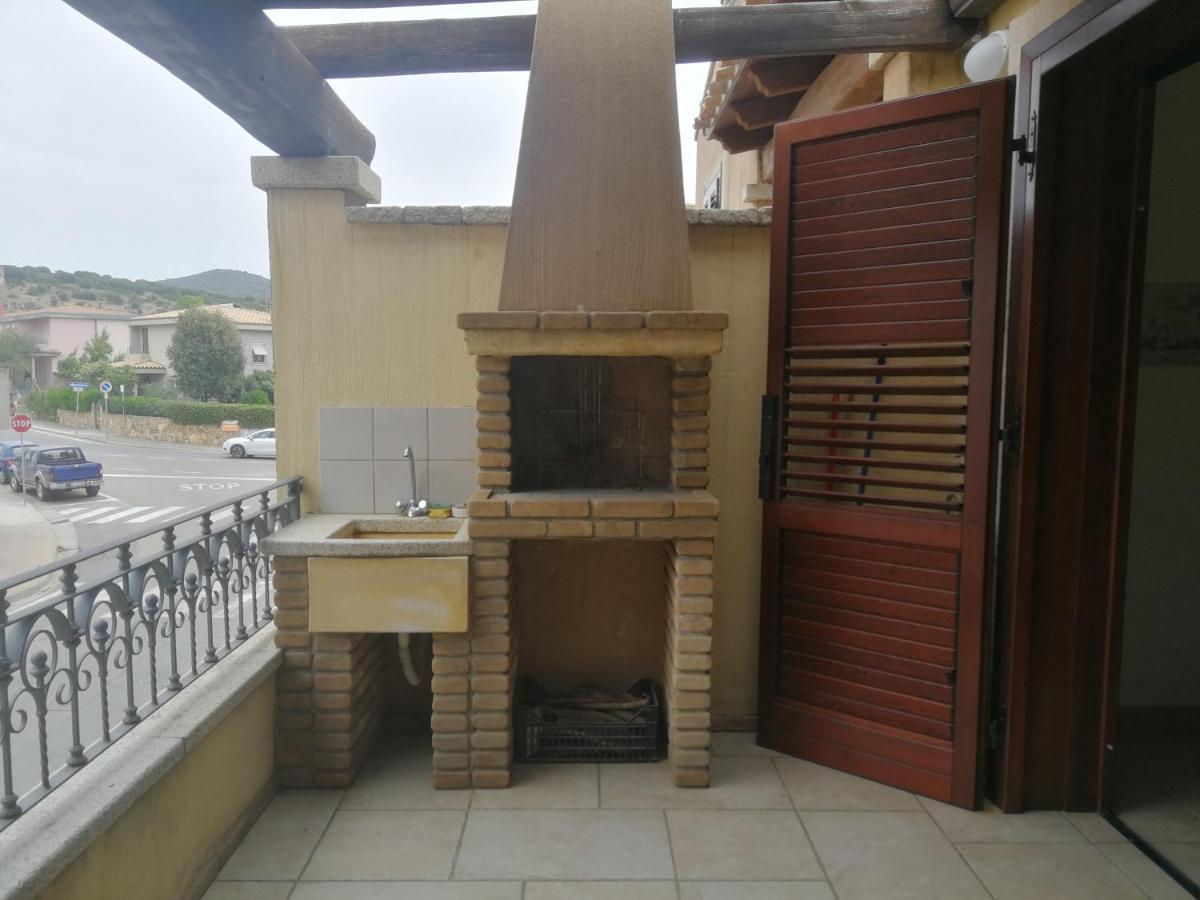 Apartamento The Sunny House Villasimius Exterior foto